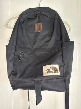 The North Face classic old school VINTAGE backpack